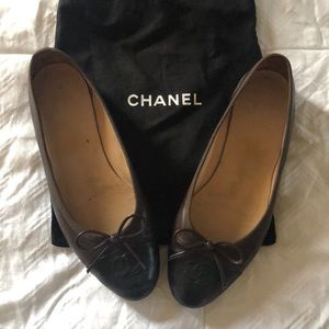 Chanel Ballerina Flats Brown w/ Black Cap Toe 37.5